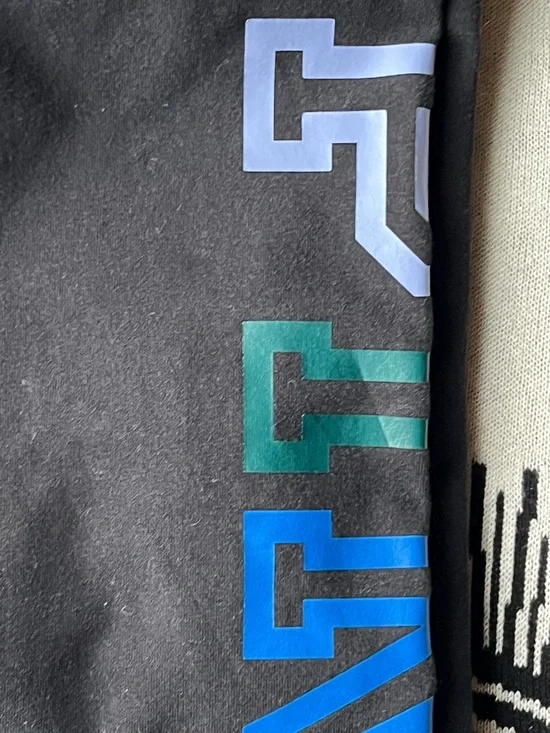 PINK Victoria's Secret Black Rainbow High-Waisted Leggings Logo Print Graphic L - Picture 12 of 16